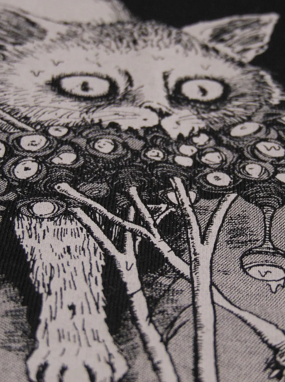 Polera Junji Ito art 2