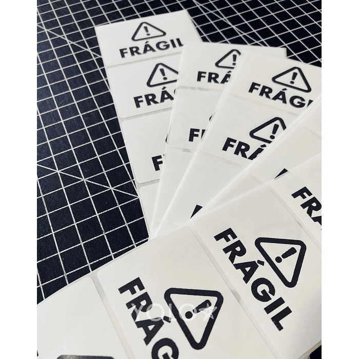 100 Stickers Impresion Térmica 6x4 cm Frágil 2