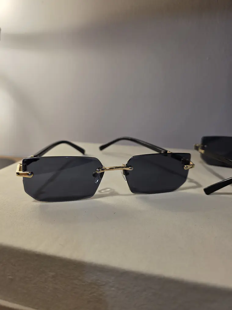 GAFAS LINEA YTTRIUM URBANA COSMOPOLITAN BLACK 1