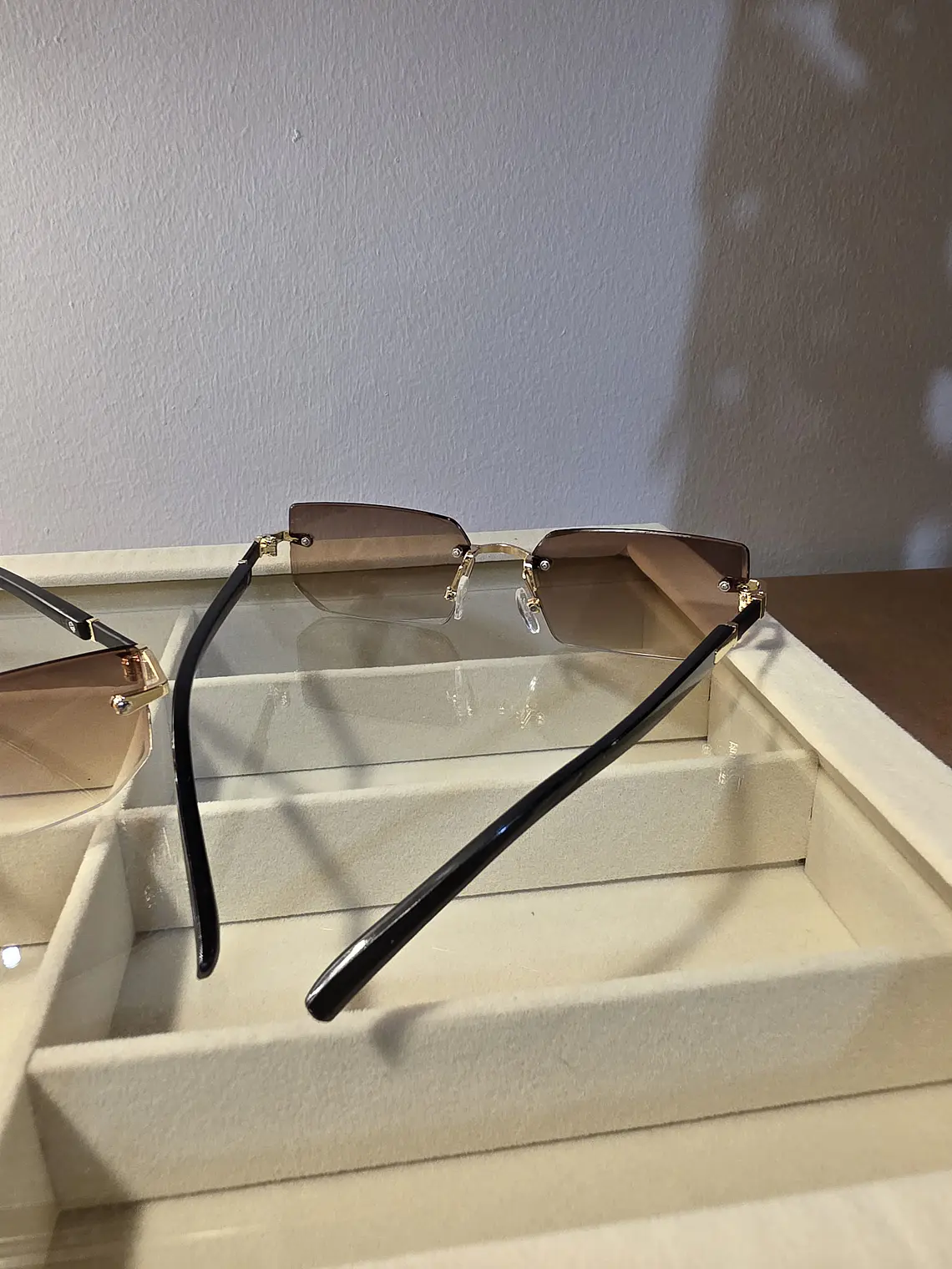 GAFAS LINEA YTTRIUM URBANA COSMOPOLITAN BOURBON 3