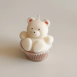 Teddy Cupcake Candle 🧁🧸