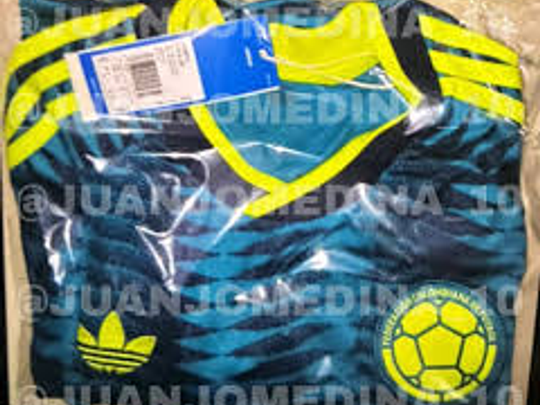 Camiseta Oficial Selección Colombia 2026 – Modelo Titular (Hombre y Mujer) 3