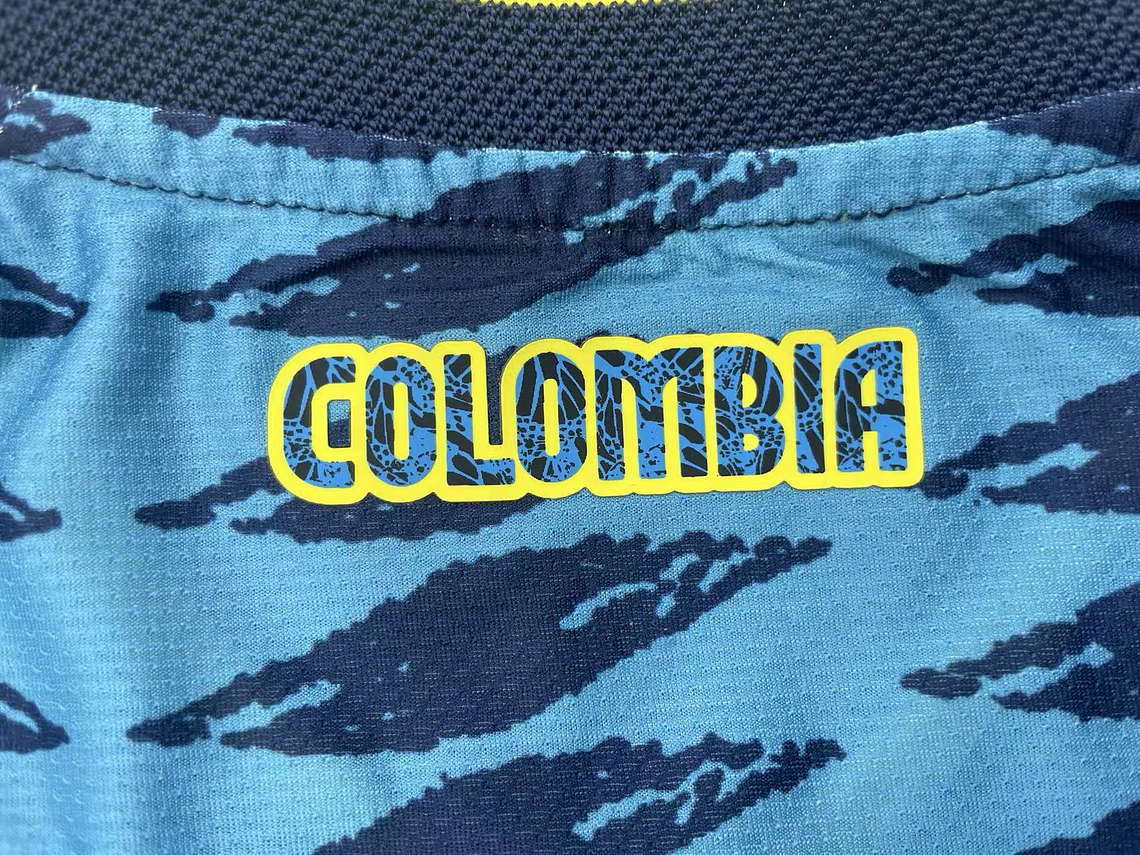 Camiseta Oficial Selección Colombia Azul  2026 – Modelo Titular (Hombre y Mujer) 13