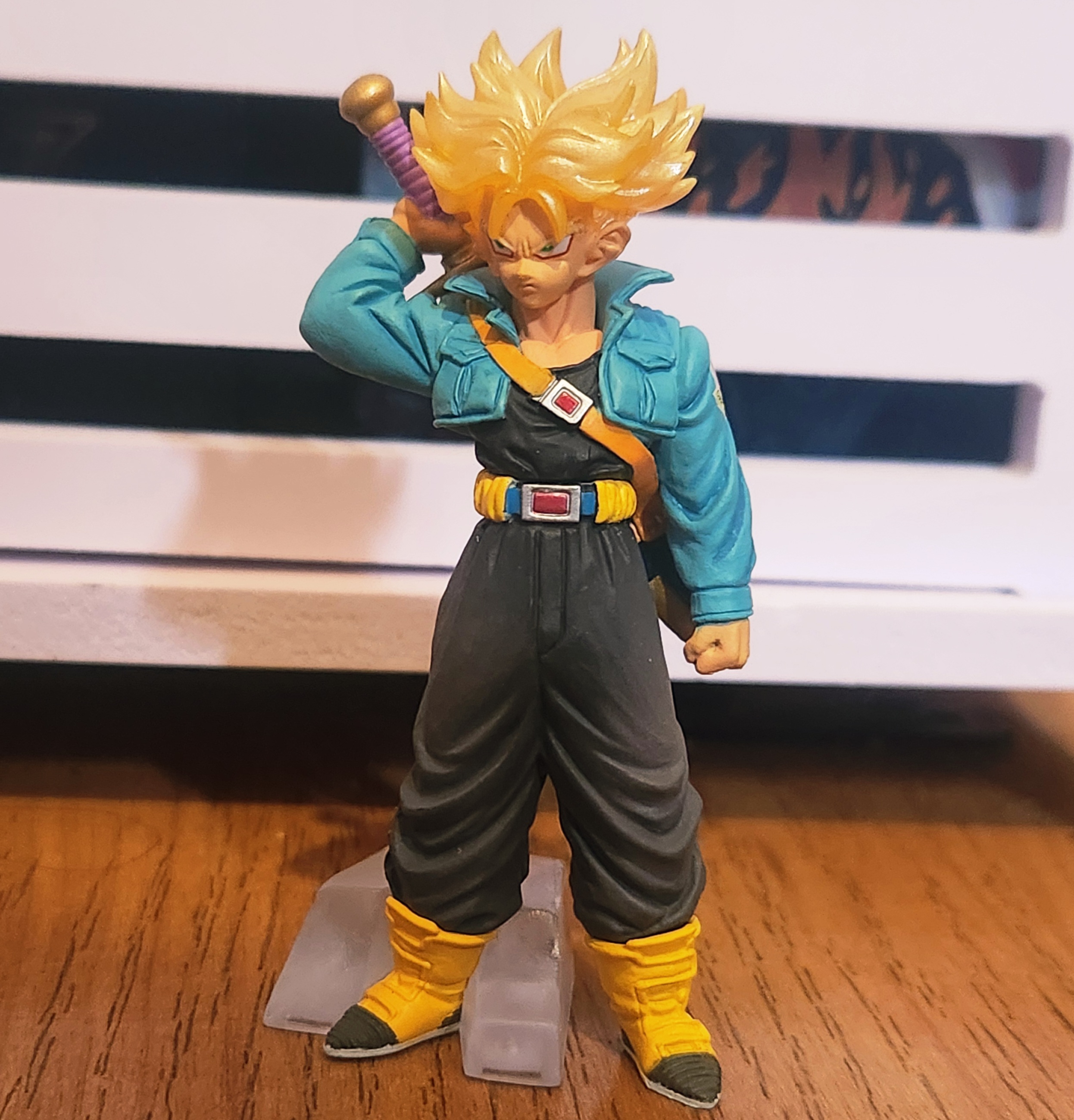 [DG Gashapon] Dragon Ball Kai DG 01 - TRUNKS SSJ