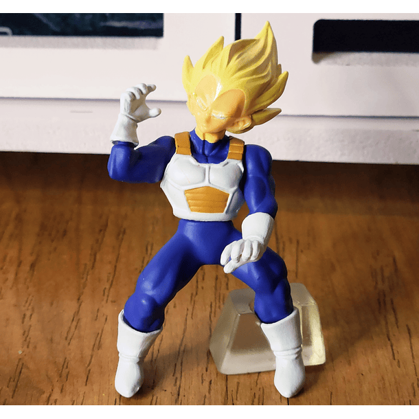 [HG Gashapon] Vegeta SSJ1 HG Dragon Ball Z  