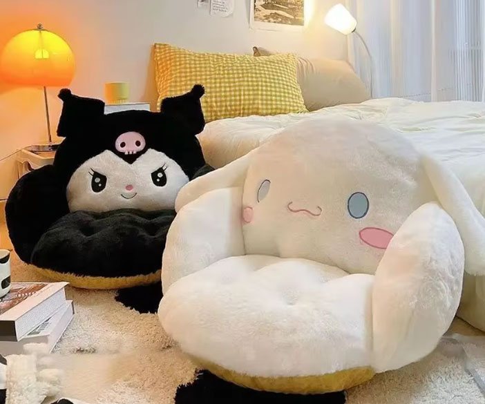 Almofada peluche com encosto grande e fofa do Cinnamoroll ou Kuromi Kawaii 1