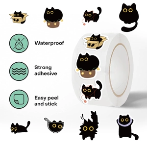 Rolo de adesivos decorativos de gato preto em papel washi para scrapbooking, selagem de envelopes e muito mais. Design kawaii com poses de gato. 6