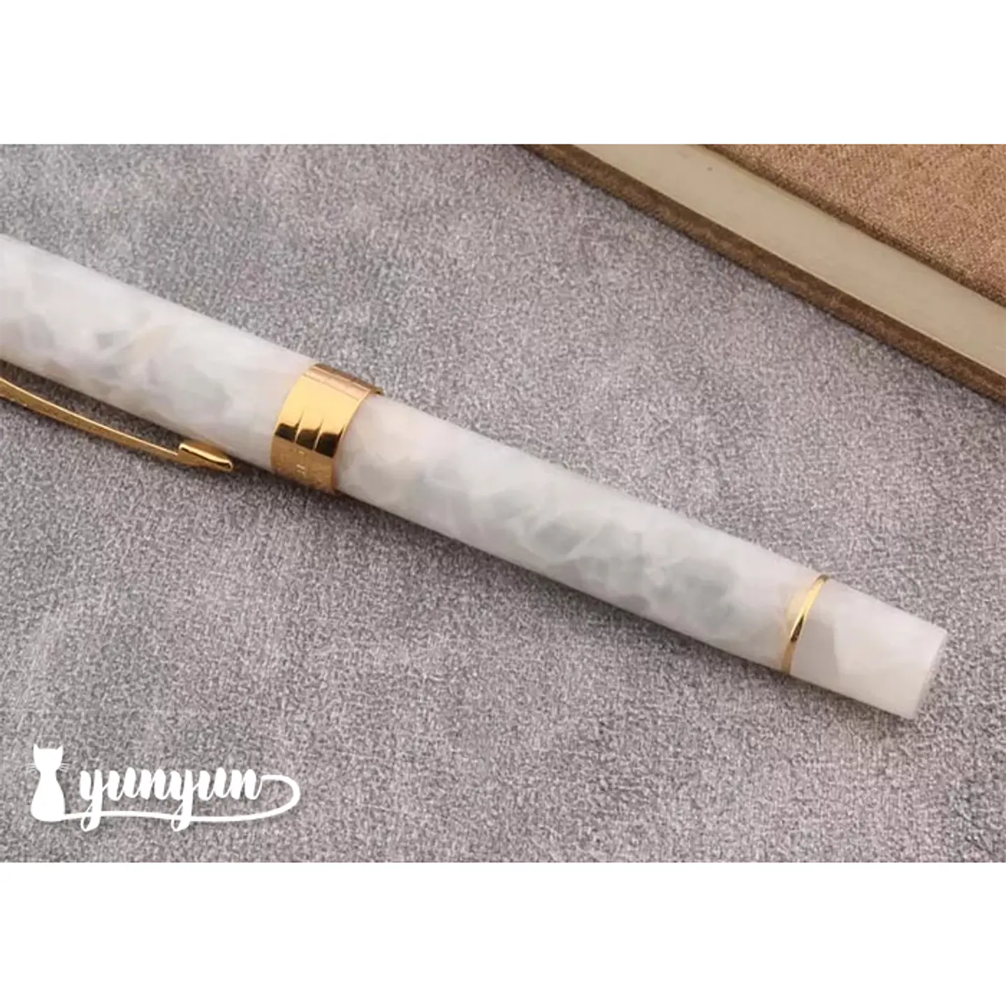 Pluma JINHAO 100 Century Series - Snow White 6