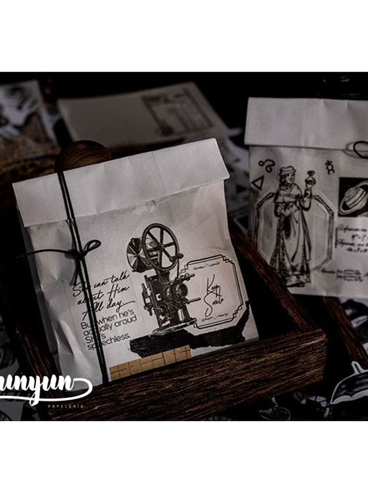 Sticker Book Black and White Diary - 30 pzas 11