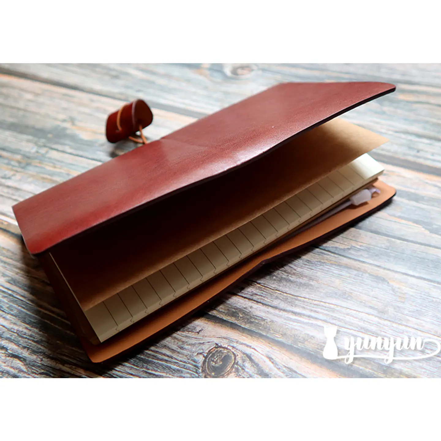 Traveler's Notebook - Café Rojizo 3