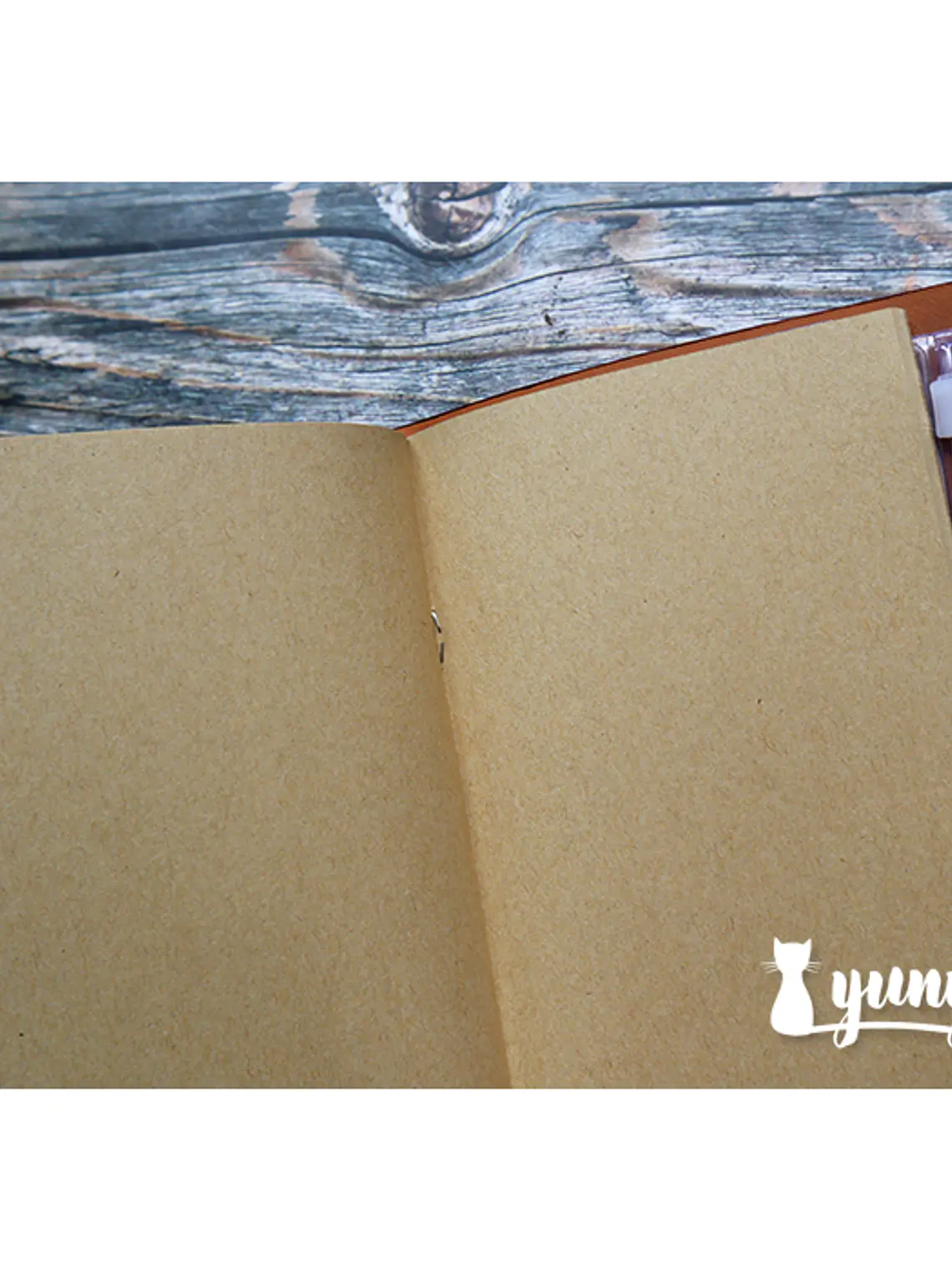 Traveler's Notebook - Café Rojizo 6