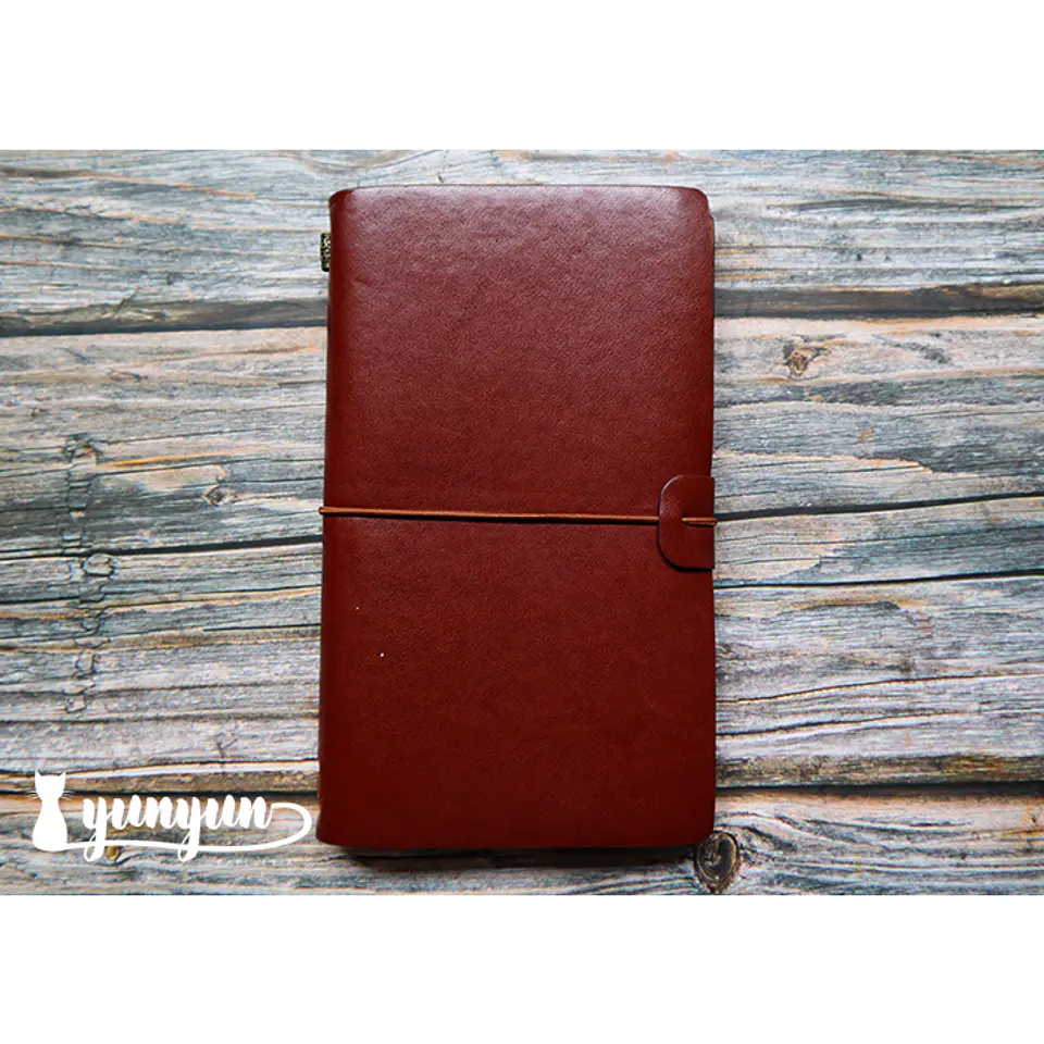 Traveler's Notebook - Café Rojizo 1