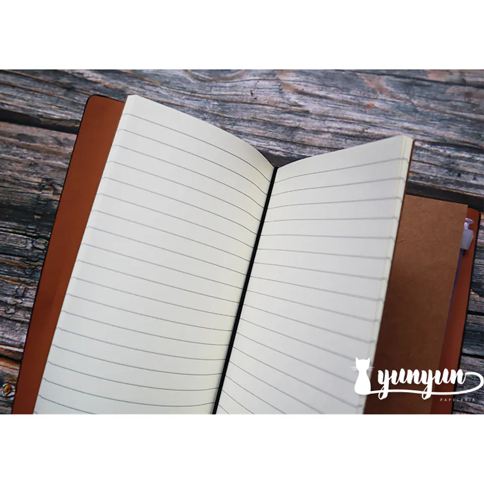 Traveler's Notebook - Negro 5