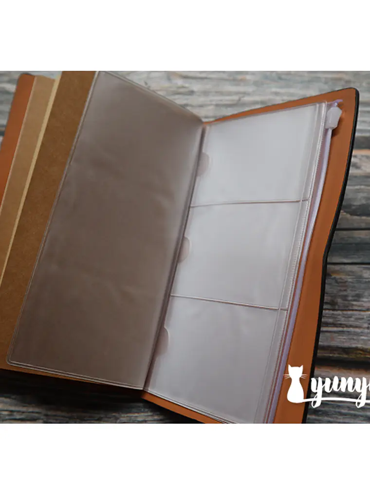 Traveler's Notebook - Negro 8