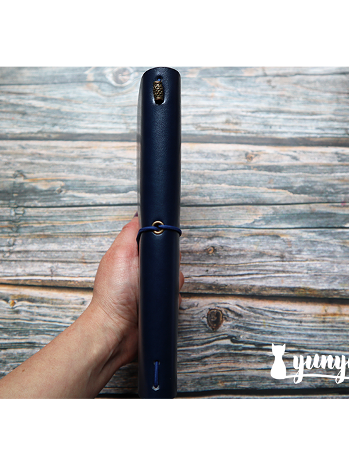 Traveler's Notebook - Azul marino 2