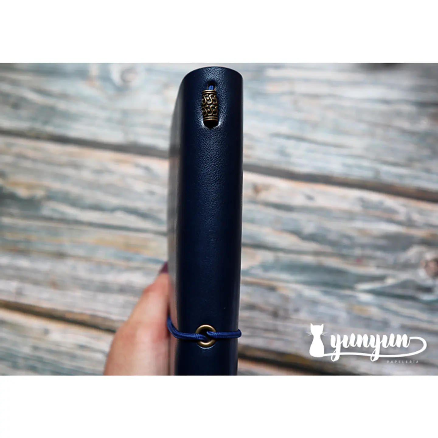Traveler's Notebook - Azul marino 5