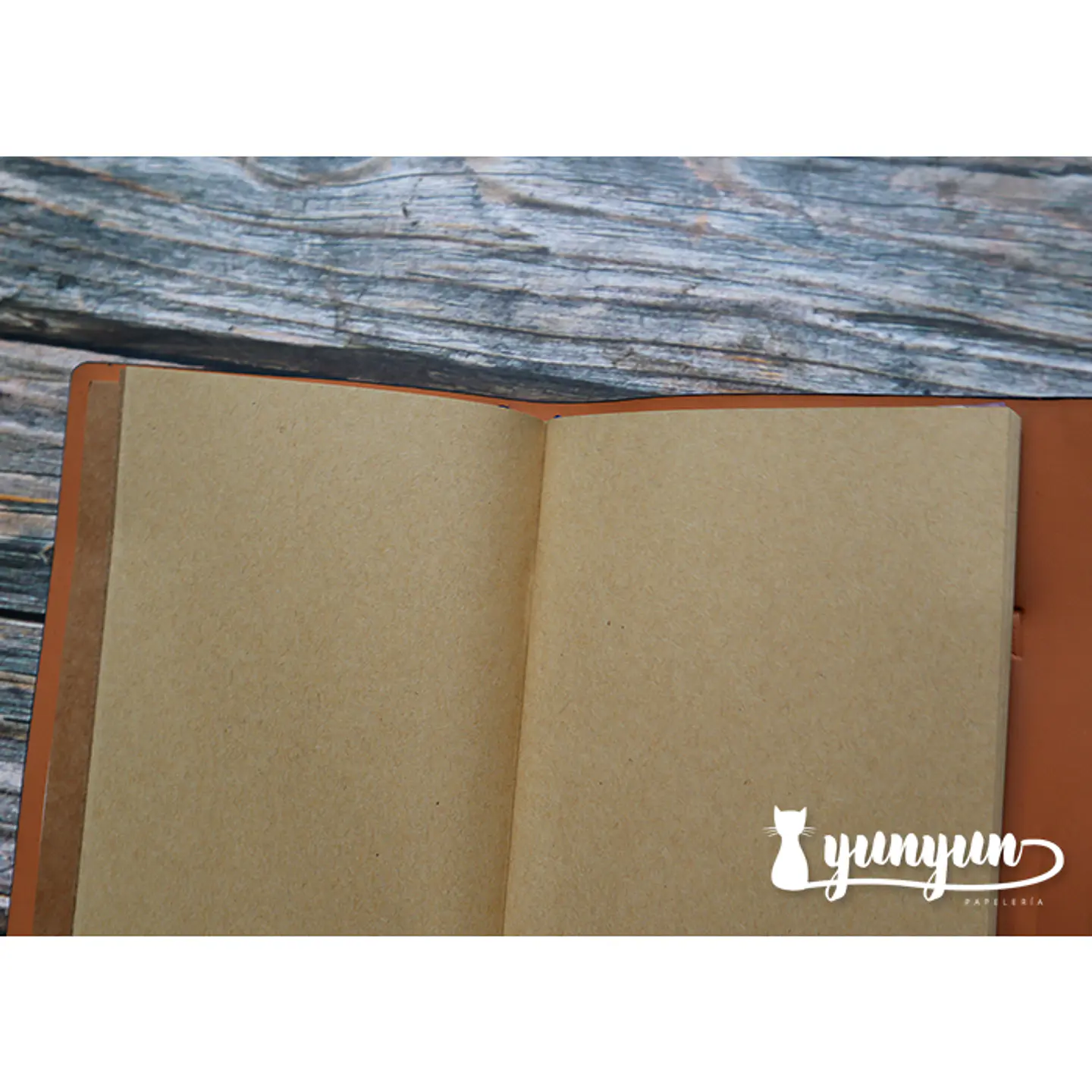 Traveler's Notebook - Azul marino 6