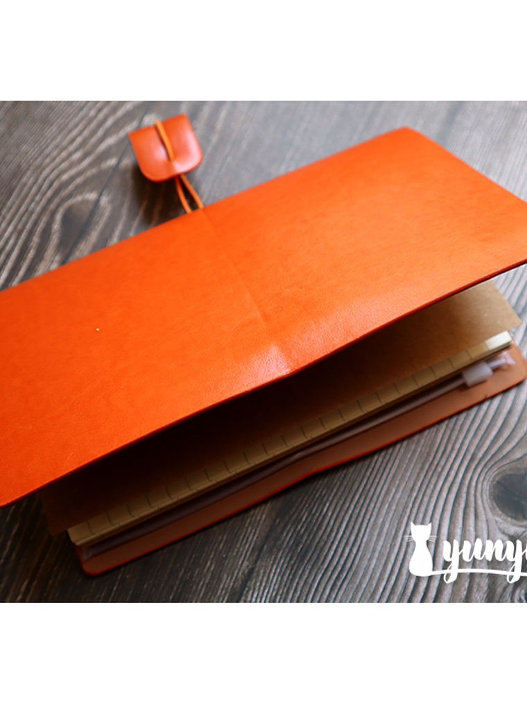 Traveler's Notebook - Naranja 4