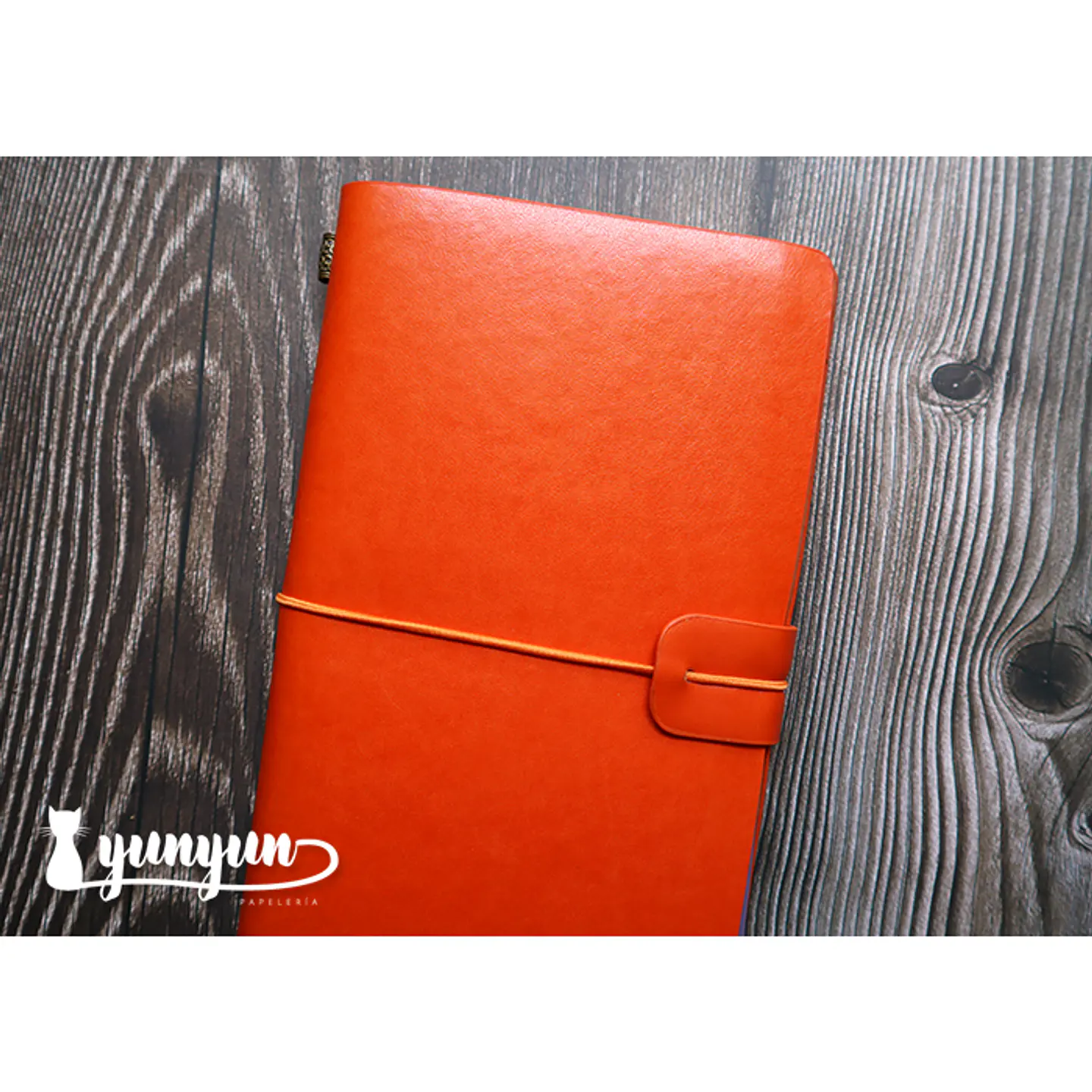Traveler's Notebook - Naranja 8