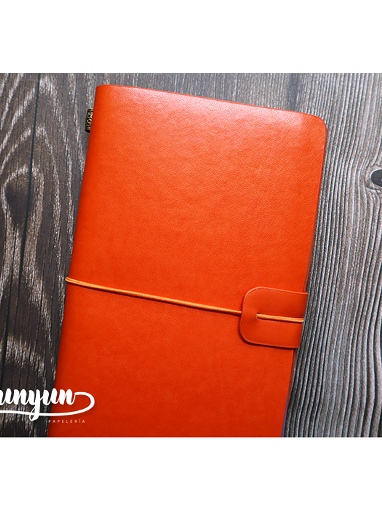 Traveler's Notebook - Naranja 8