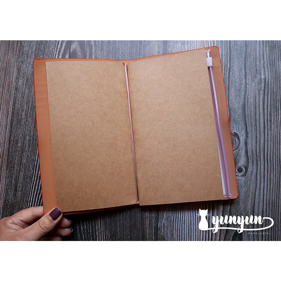 Traveler's Notebook - Naranja 9