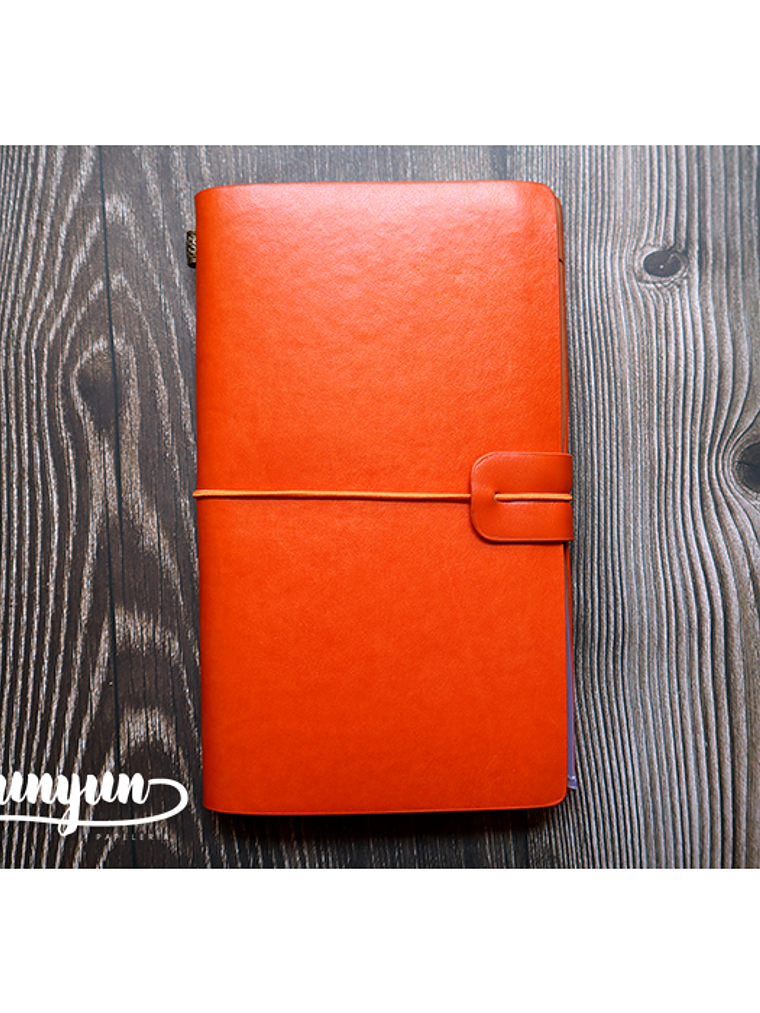 Traveler's Notebook - Naranja 1