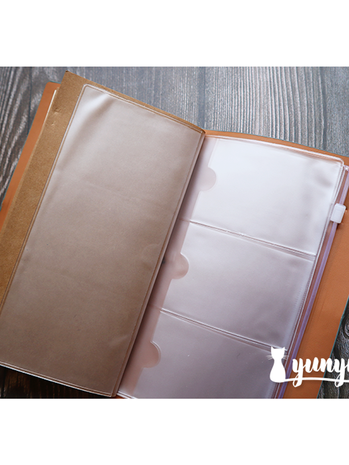 Traveler's Notebook - Celeste 8