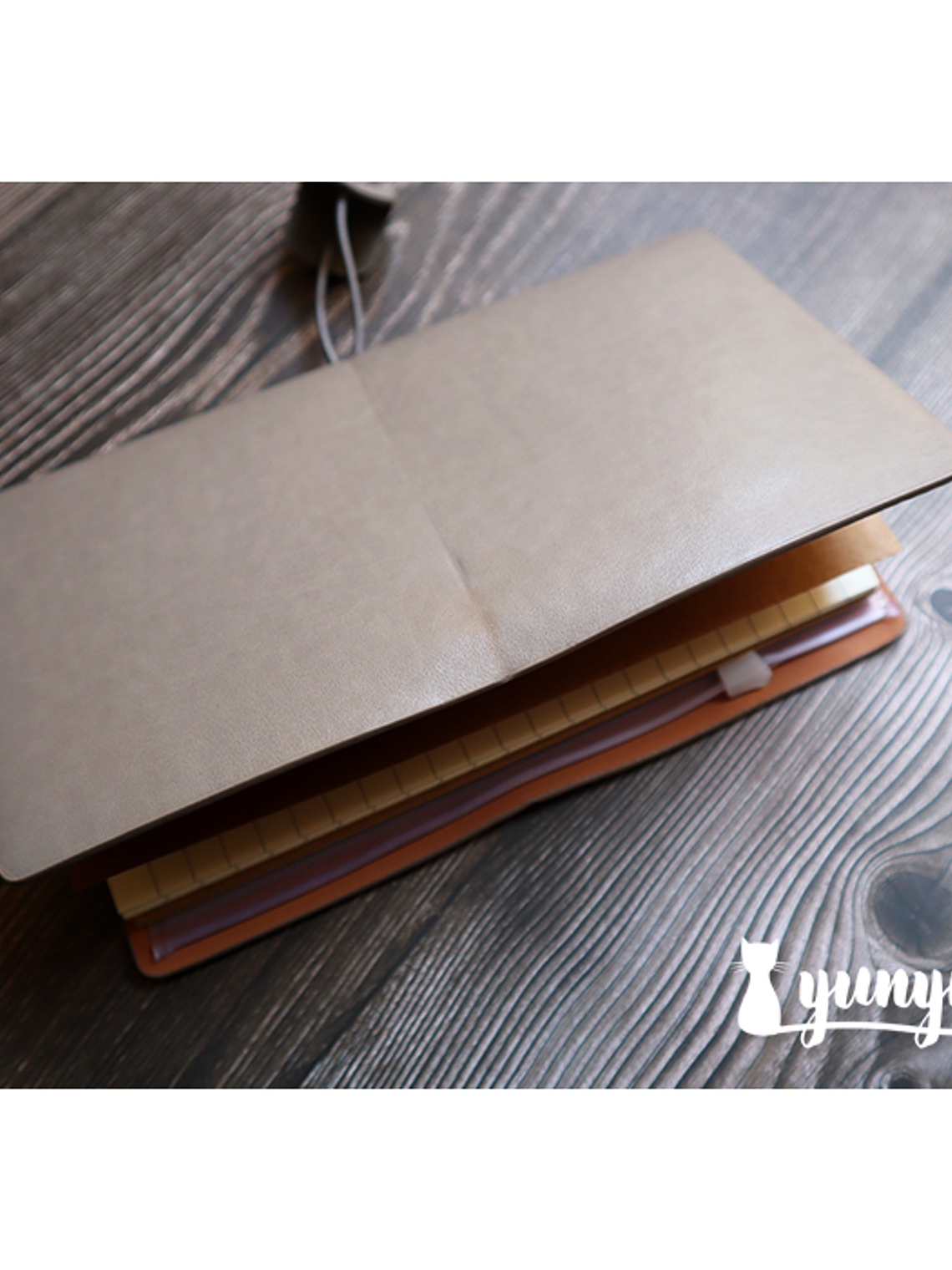 Traveler's Notebook - Gris 6