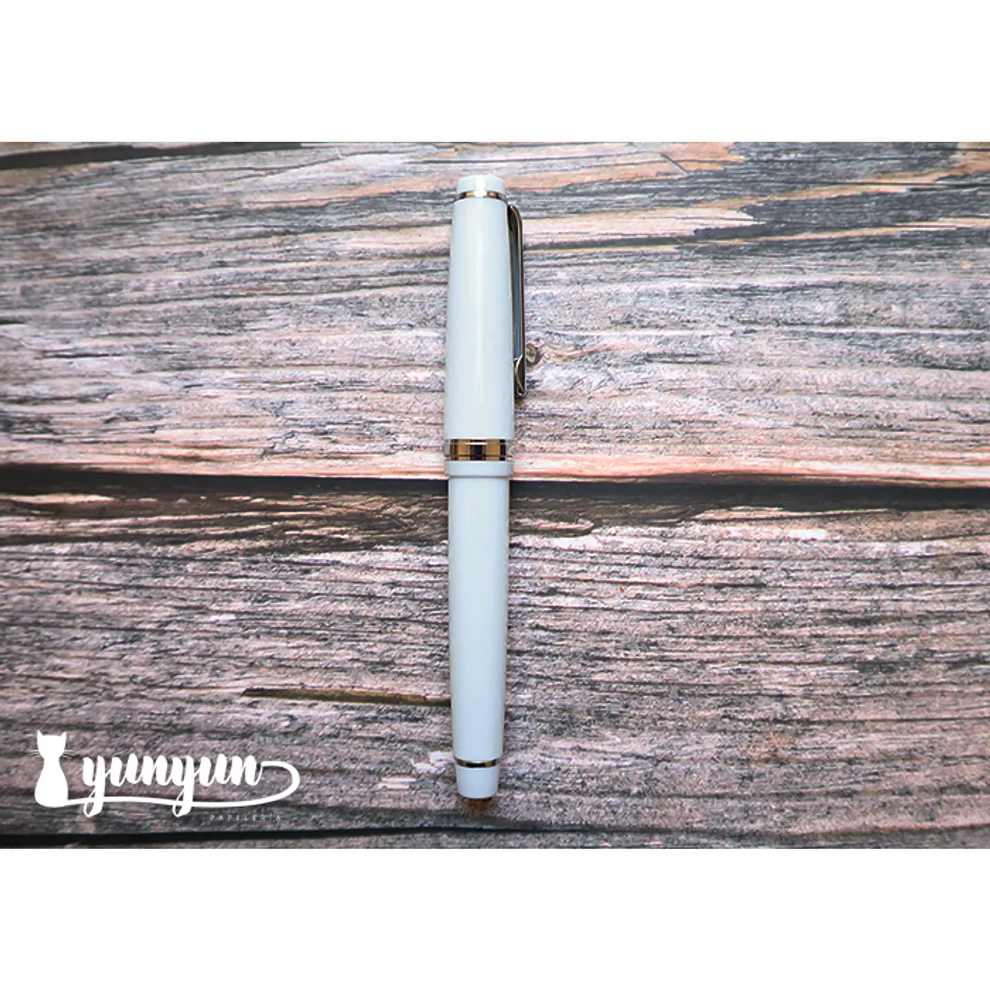 Pluma Fuente JINHAO 82 15