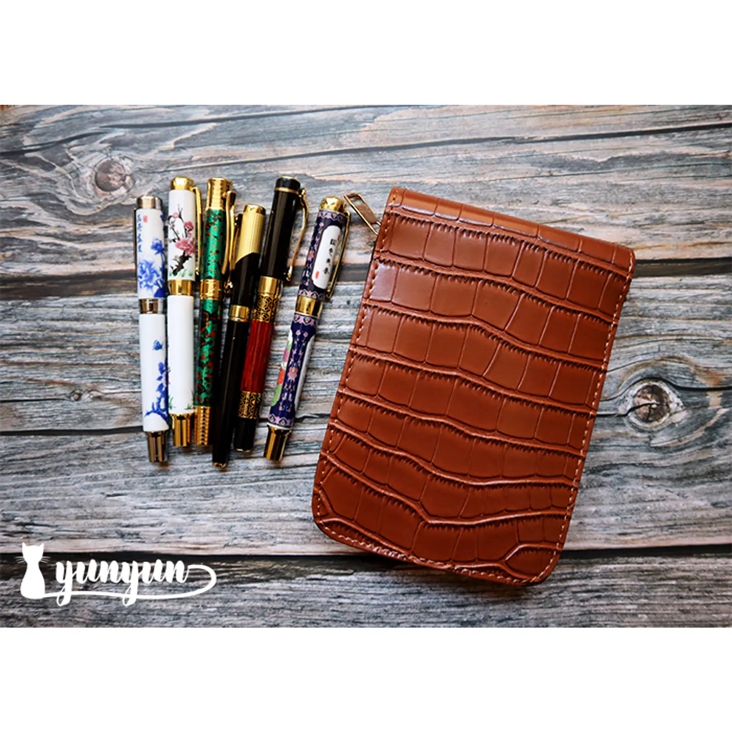 Estuche Plumas Fuentes XII - Café 1