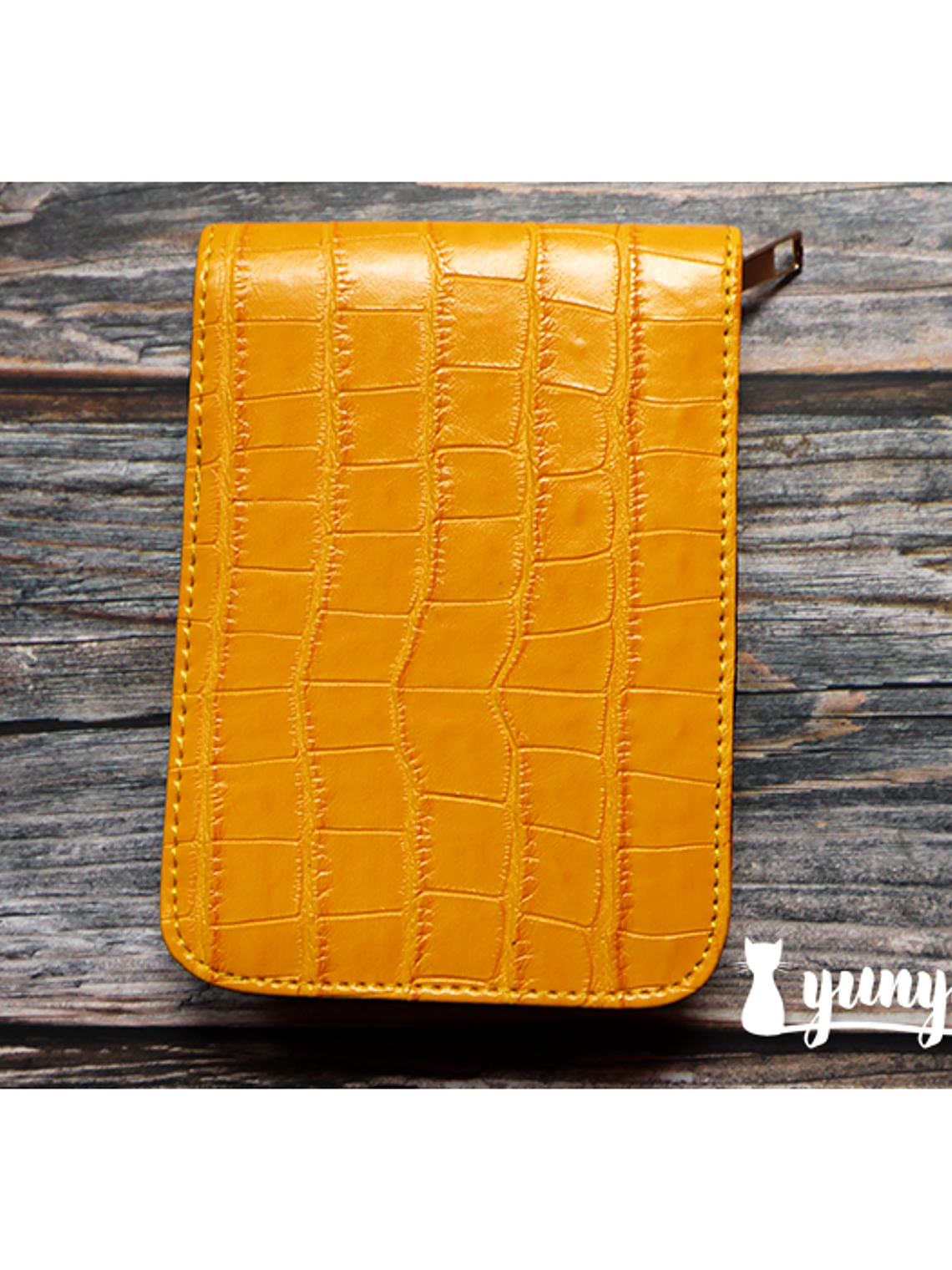 Estuche Plumas Fuentes XII - Amarillo 3