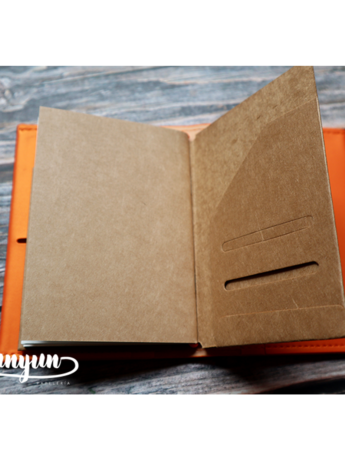 Libreta Travel Sim Naranja - 14x10,2cm 3