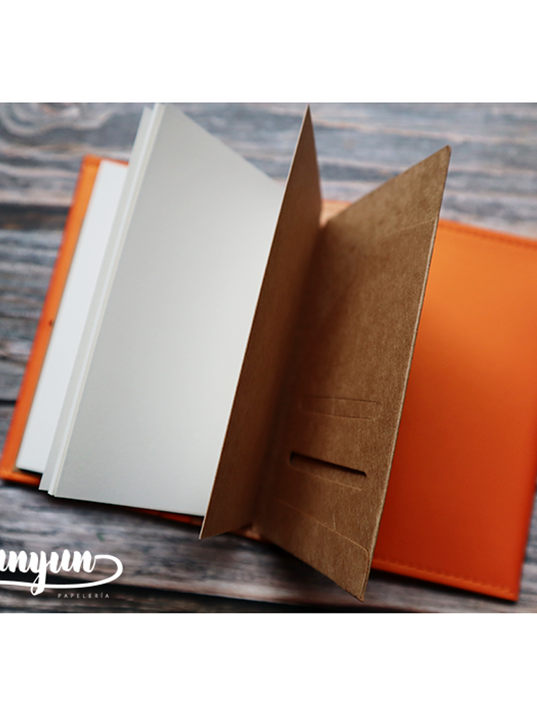 Libreta Travel Sim Naranja - 14x10,2cm 6