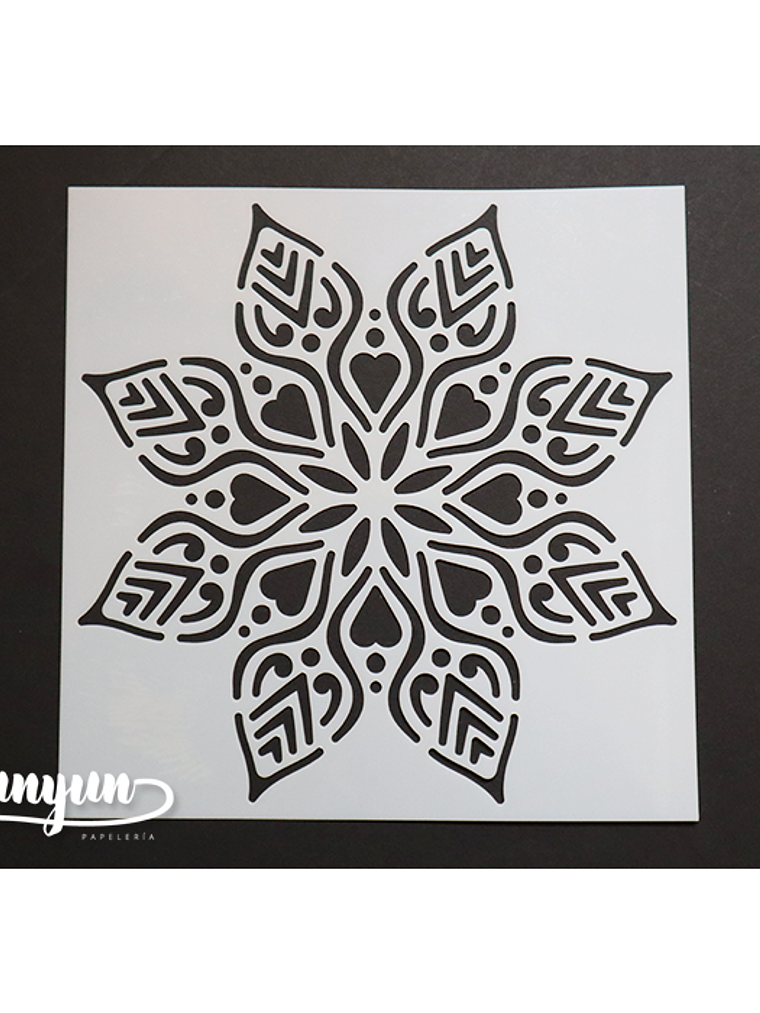 Stencil Flor Corazones - 15x15cm 1