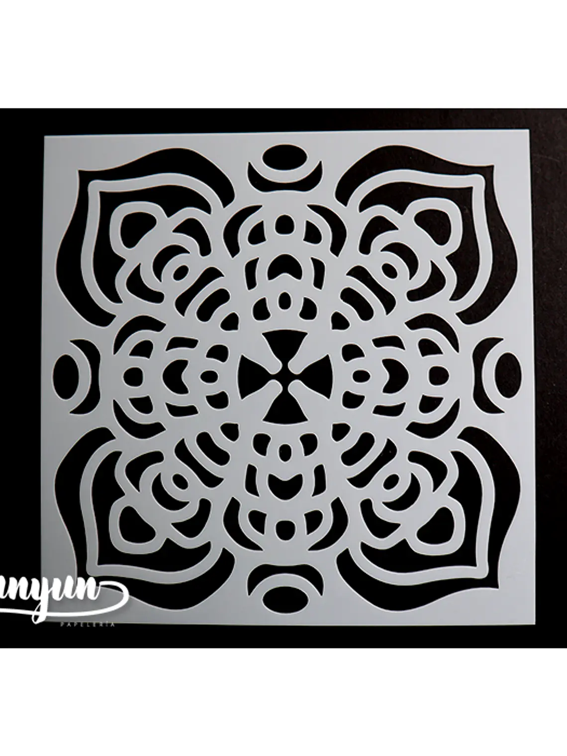 Stencil Mandala I - 15x15cm 1