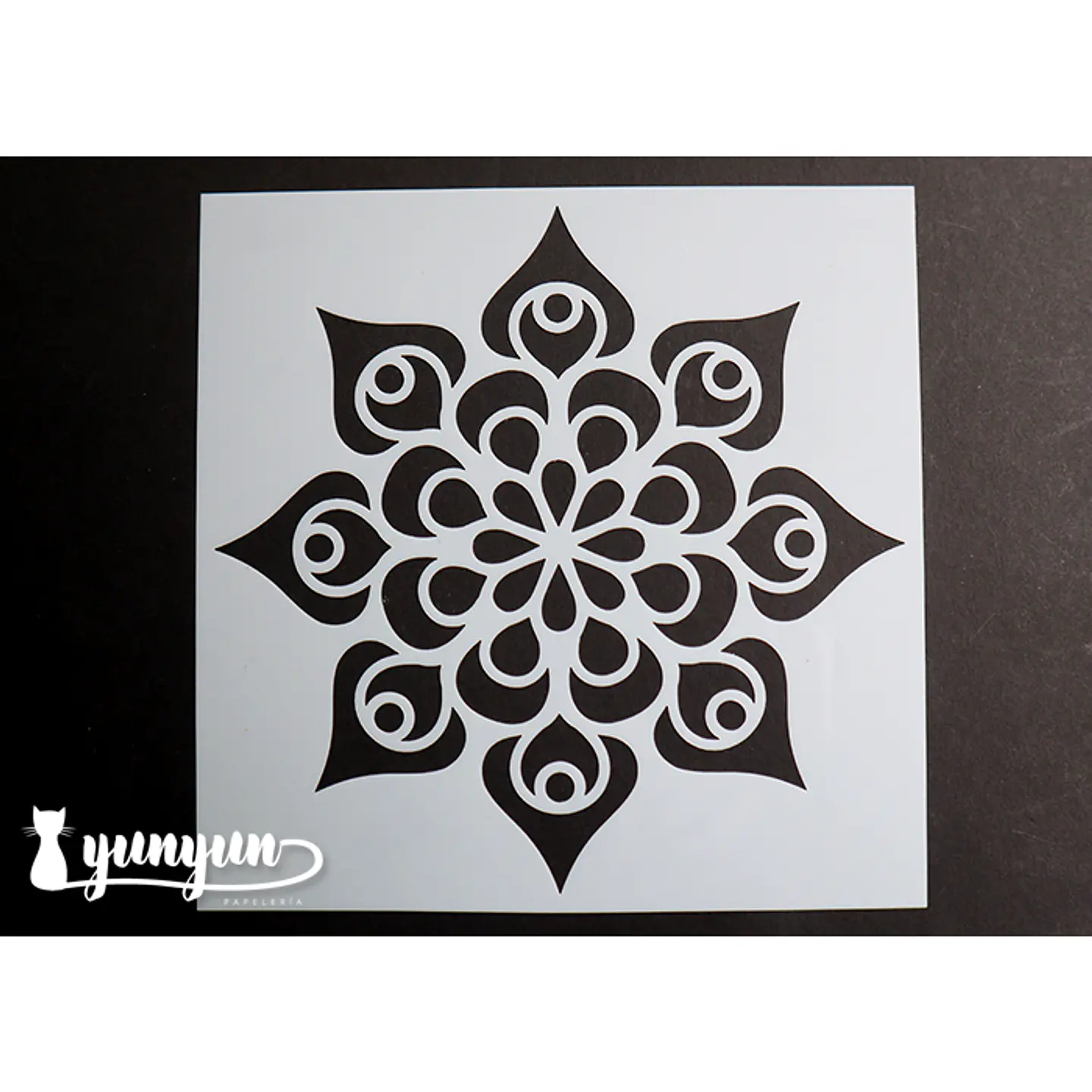 Stencil Mandala II - 15x15cm 1