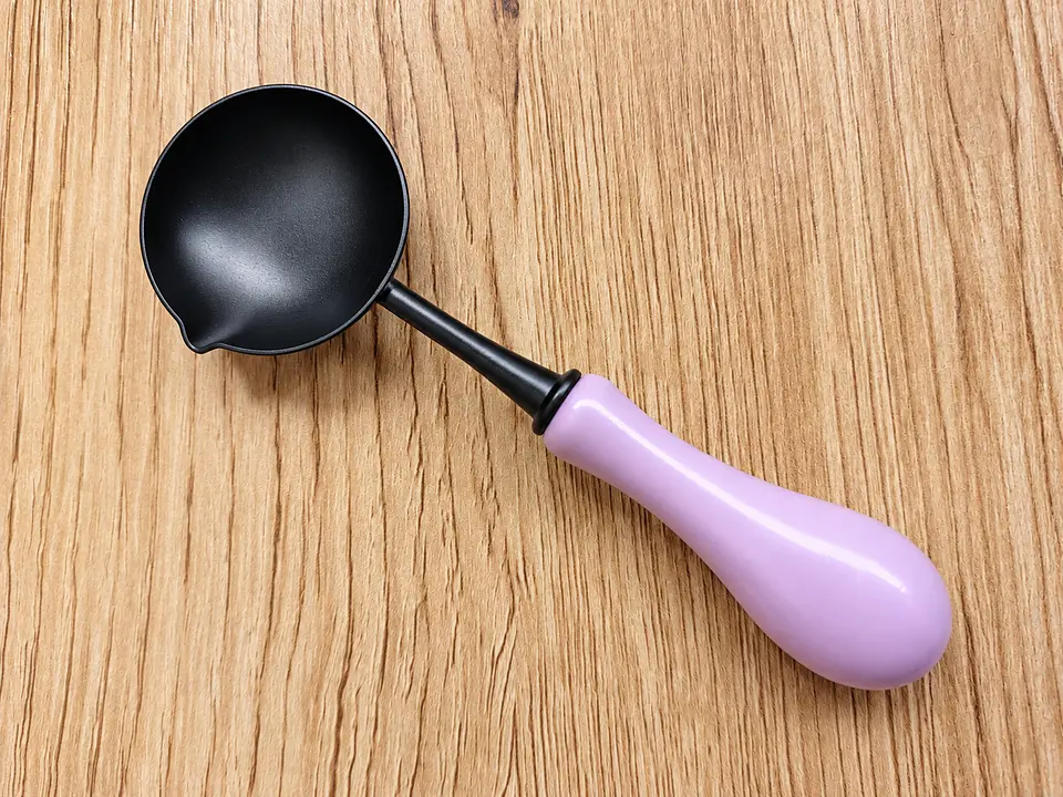 Cuchara Antiadherente Sello de Lacre - Lila 1