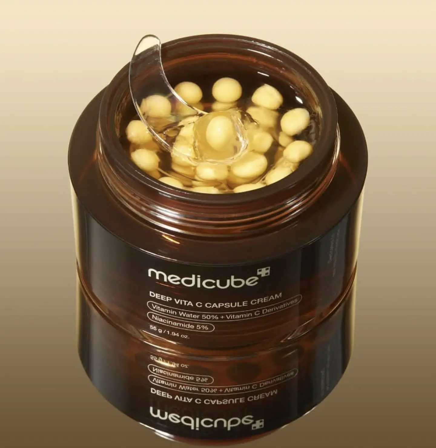 medicube - Crema Facial Deep Vita C Capsule Cream [55g] 3