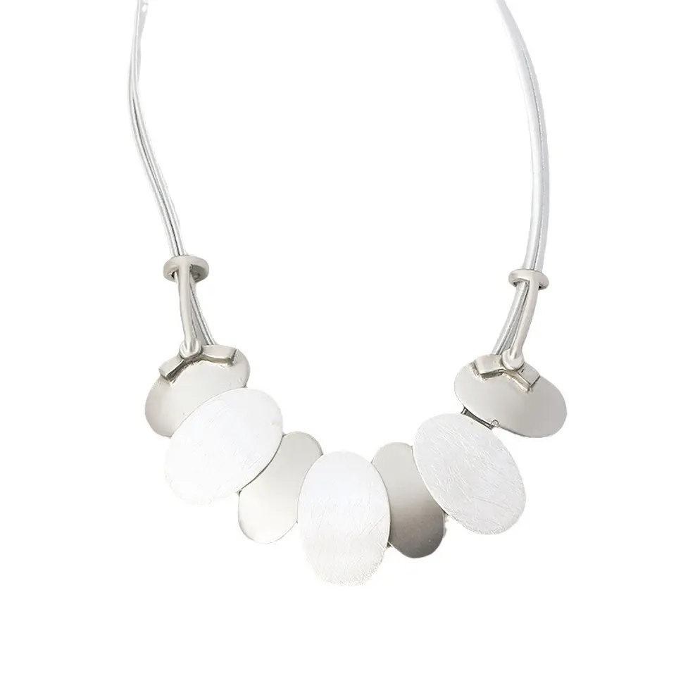 COLLAR 11 1