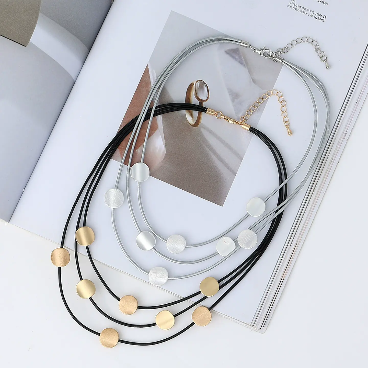COLLAR 12 1