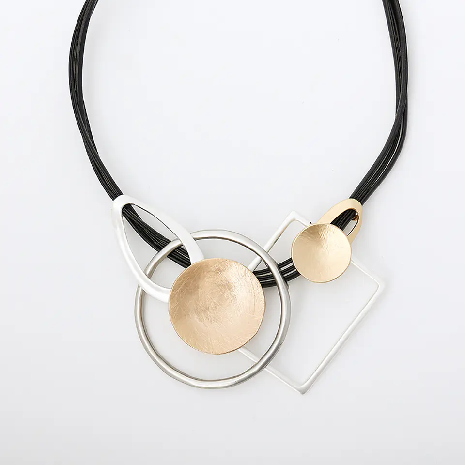 COLLAR 15 1
