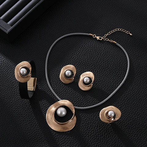 COLLAR 20