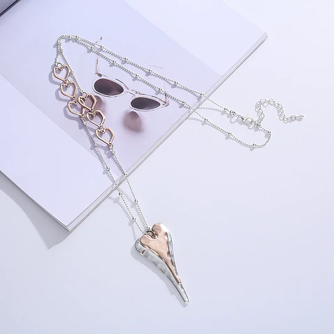 COLLAR 126
