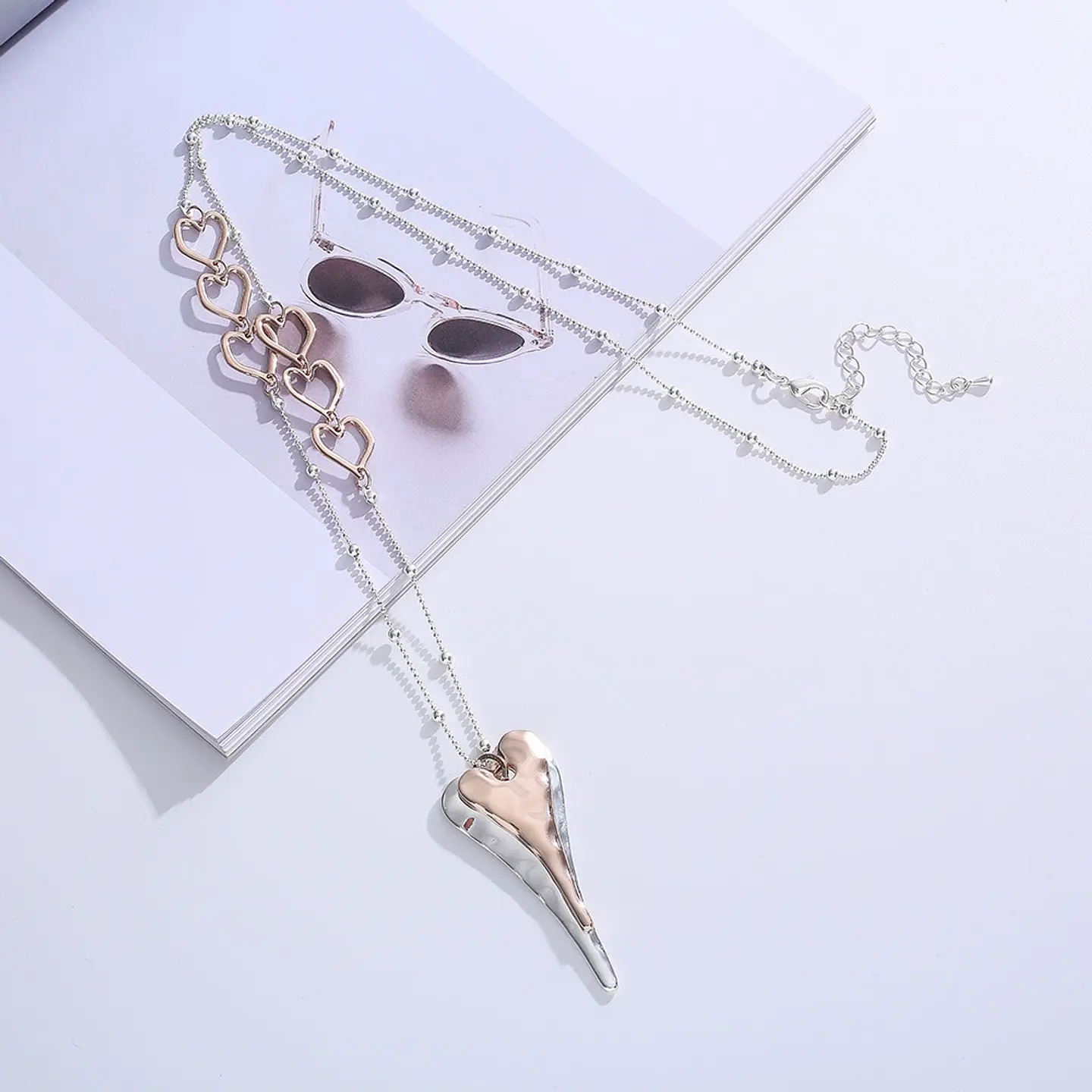 COLLAR 126 2