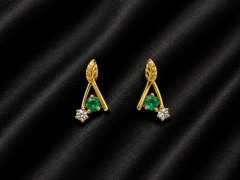 Aretes en oro con esmeralda 
