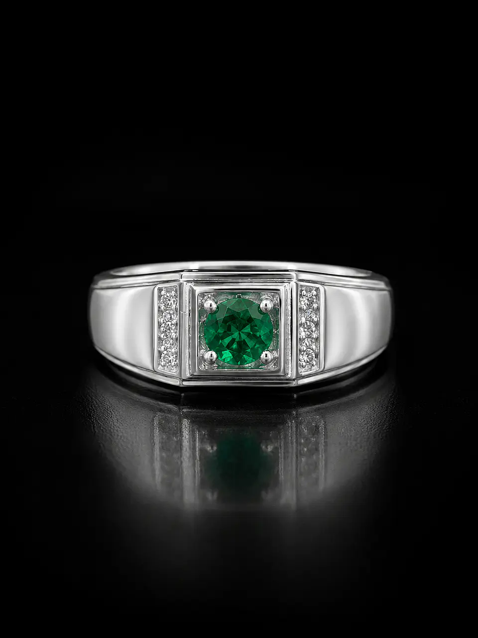 Anillo en plata con esmeraldas 1