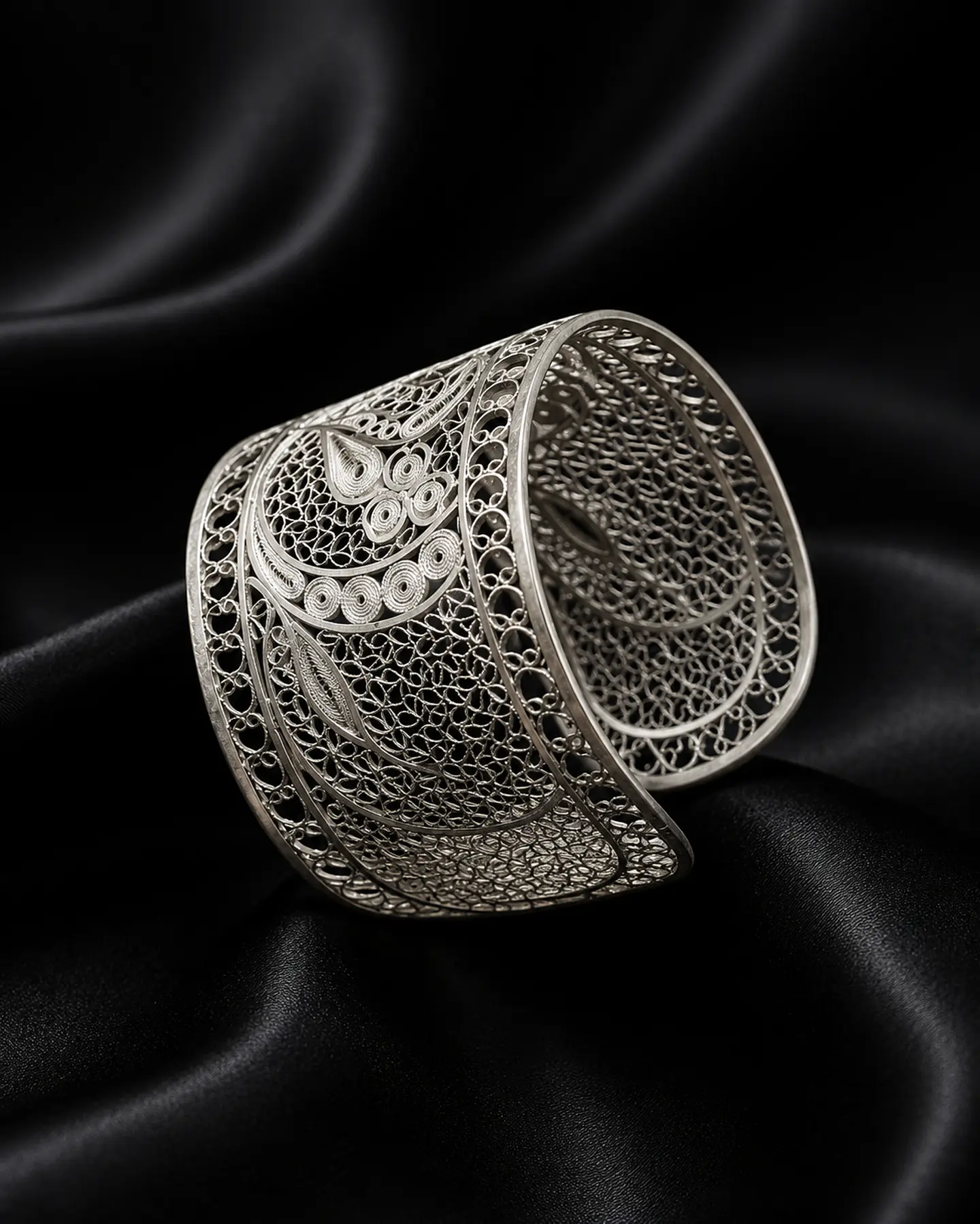 Brazalete en filigrana con plata  1