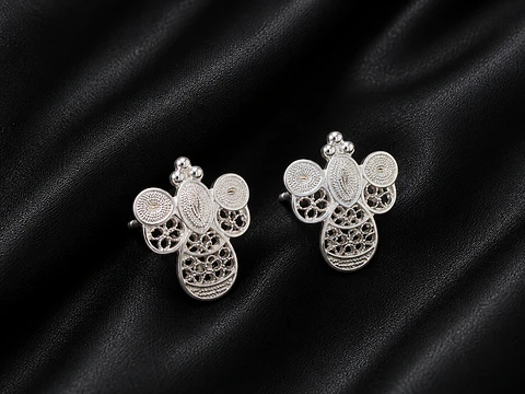 Aretes en filigrana