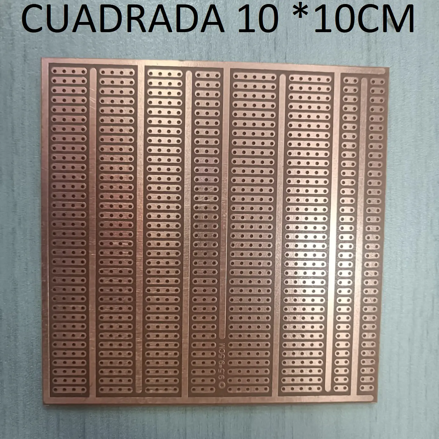 BAQUELA UNIVERSAL CUADRADA CAMINOS 10*10CM