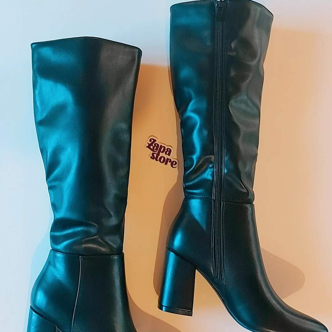 Botas zarah Negra 4